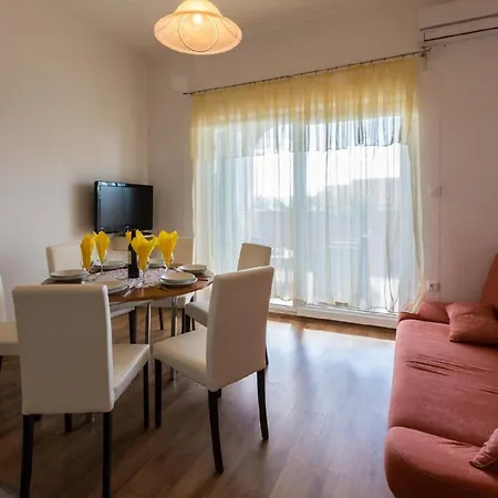 Apartman Fuer 6 Personen Ca 55 Qm In Novi Vinodolski, Kvarner Bucht Crikvenica Und Umgebung Novi Vinodolski